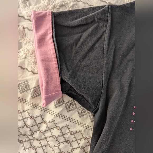 2 Vintage Country Charm Tees - Picture 2 of 12